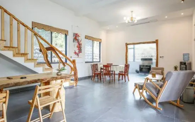 Mianyang orange courtyard home stay