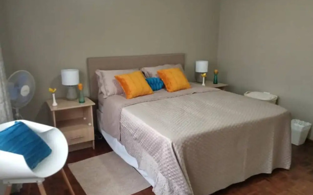 Luxurious 3 bed House Modern Open Plan- Borehole - 2046