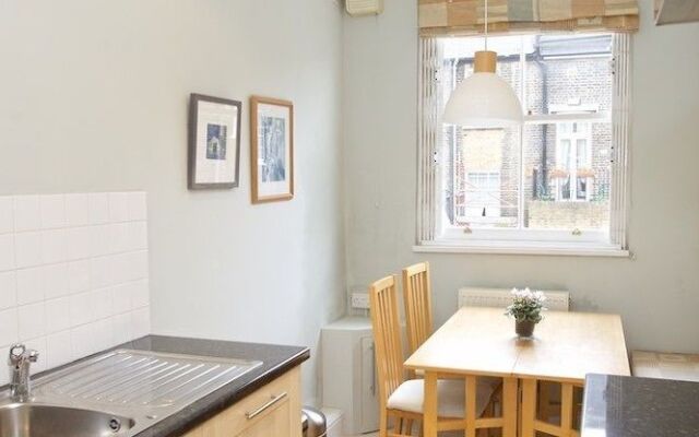 A Place Like Home - Lovely Flat in Pimlico Area