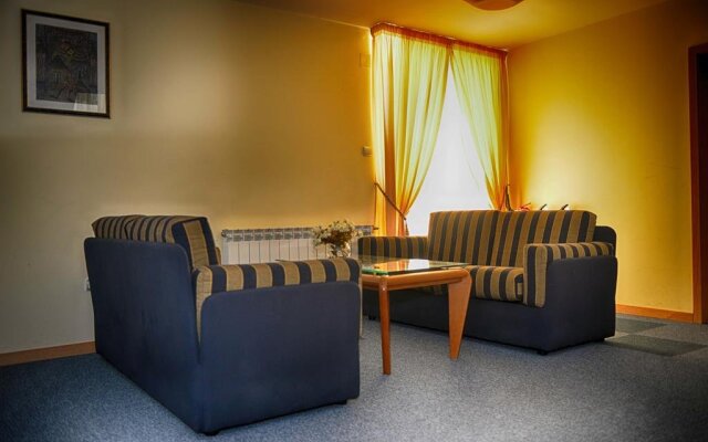 Hotel "Luch"