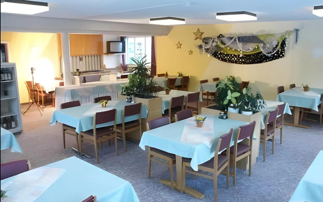 Hotel Crea