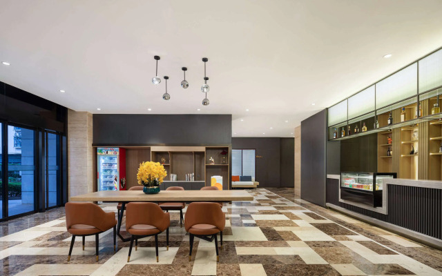 La Quinta by Wyndham Qionghai Yinhai