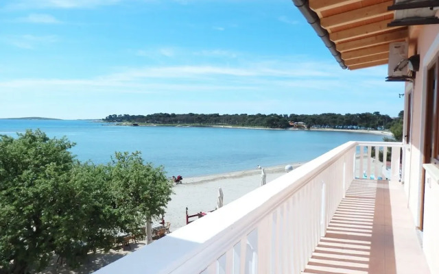 Real - 10 m From sea - A7