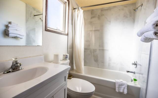 Pleasant Valley Motel