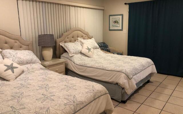 Turtle Crawl Inn