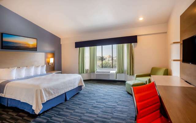 Days Inn by Wyndham Monterey Downtown