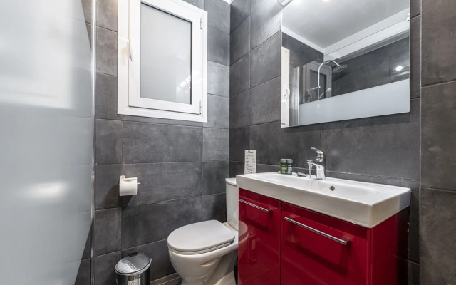 Phaedrus Living: City Center Cozy Studio Lykavitos