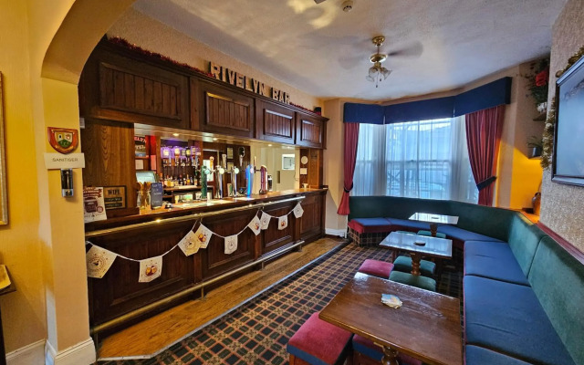 Rivelyn Hotel Bar & Restaurant