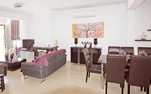 Villa Ellorie