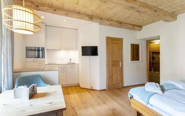 Chesa-Strimer - Studio