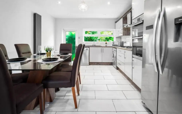 Luxury House Near Solihull