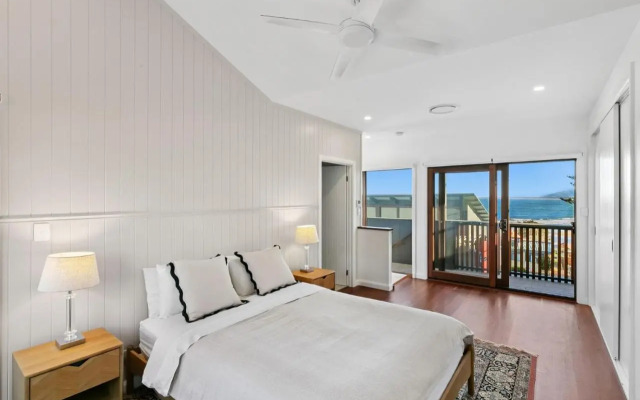 CARMELONE Gerroa 4pm check out on Sundays