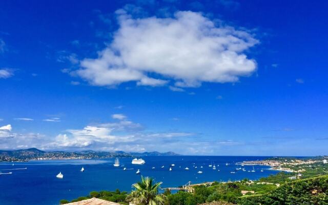 Villa with a Magic View of Saint Tropez