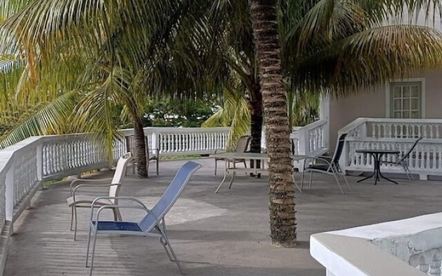 Bay Heights Bed and Breakfast