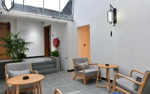 Fenghuang No. 1 Mansion · Chushang River View Homestay