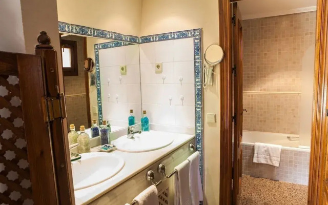 Apartamentos Turísticos Bahía Sur