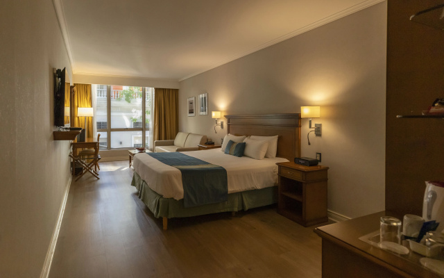 Blank Hotel Recoleta