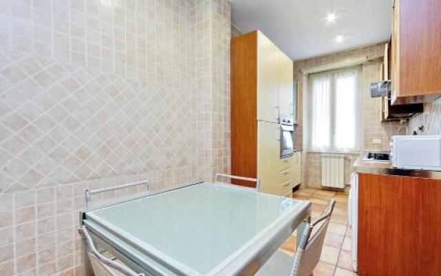 Sapphire Apartment