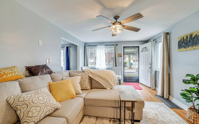 Penn Hills Home ~ 11 Mi to Pittsburgh