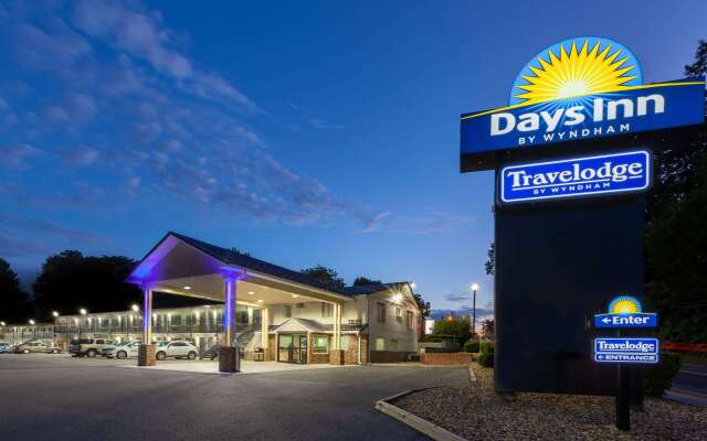 Days Inn by Wyndham Charles Town/Harpers Ferry