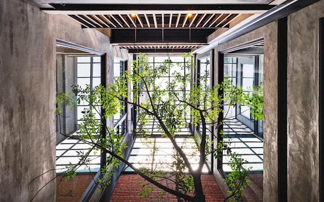 The Gatsby Apartment