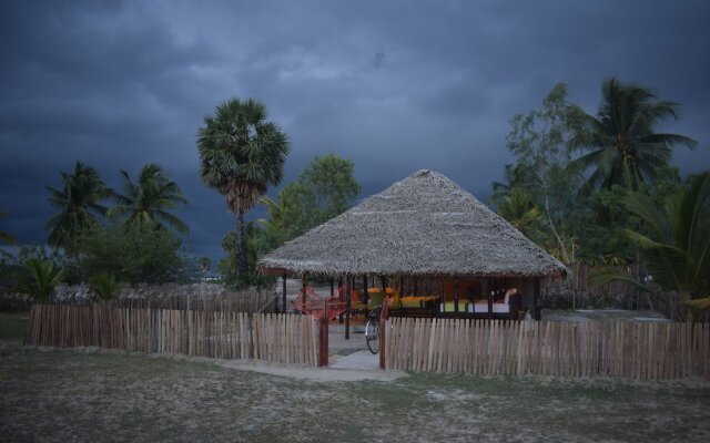 The Cove Pasikuda