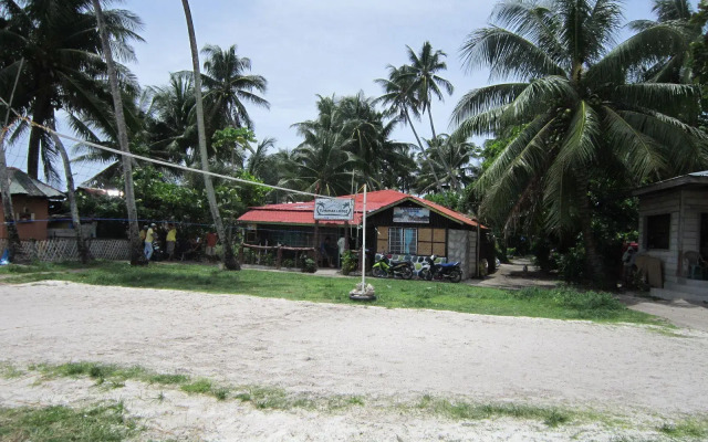 Tumamak Lodge