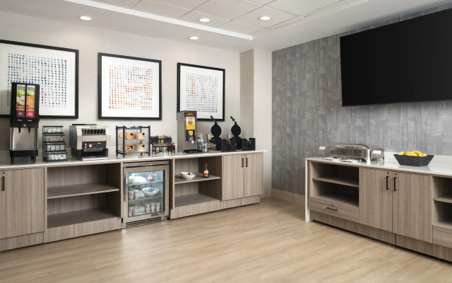 Hyatt Select Richmond/Chester