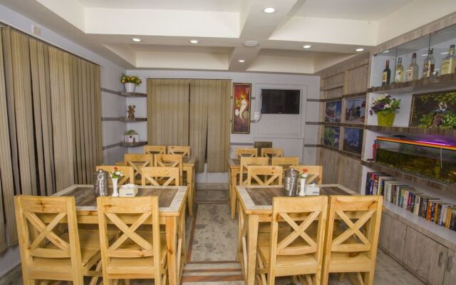 Oyo 167 Adventure Home