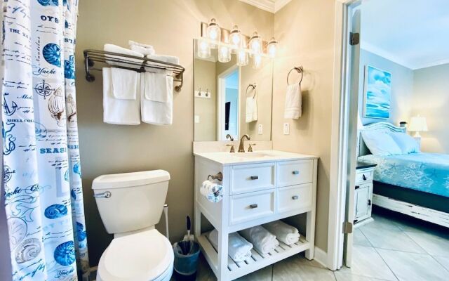 Ocean Reef 103 by ALBVR