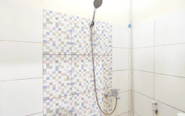 Happy Syariah Hotel near Jombor Mitra RedDoorz