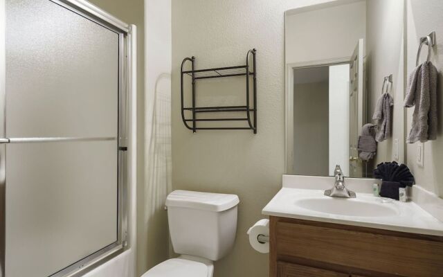 Rest Nest in the Heart of Ozark's Nature!