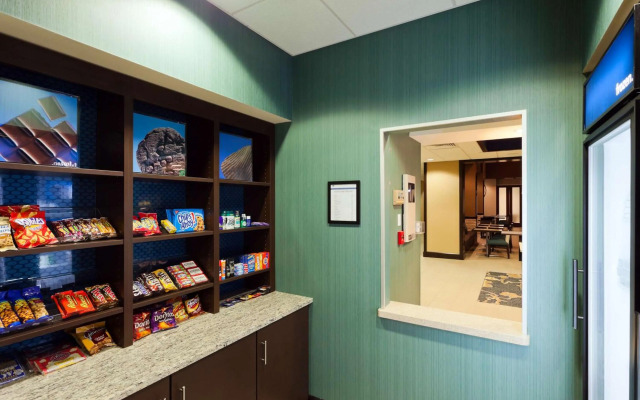 Hampton Inn & Suites- Denver/Airport-Gateway Park