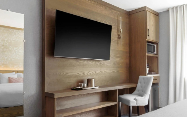 voco Niagara Falls - The Cadence by IHG