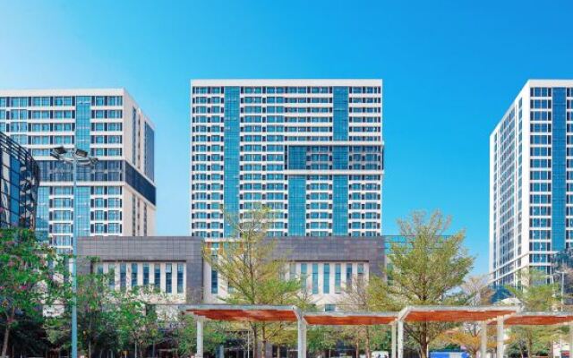 Changfeng Future Apartment Hotel