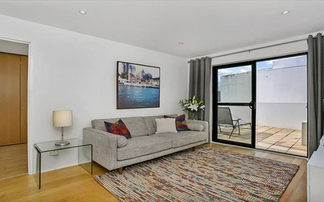 The Apartment Service SANT4