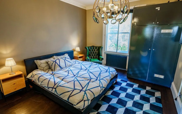 Stylish One Bedroom Flat in Kensingston, London