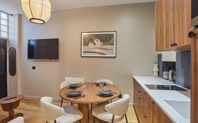 Apartment Center of Paris