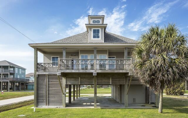 The Mermaid Lounge by RedAwning