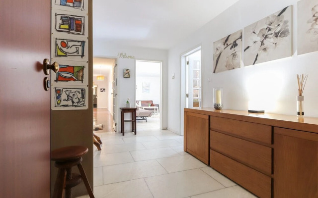 Almirante Terrace by Homing