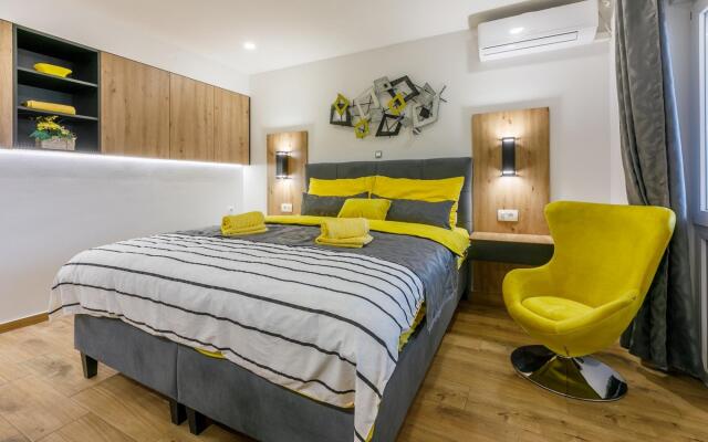 Colorful - Modern Apartments - SA1 Zuti