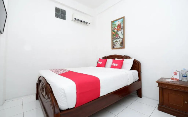 OYO 1706 Hotel H&w Solo