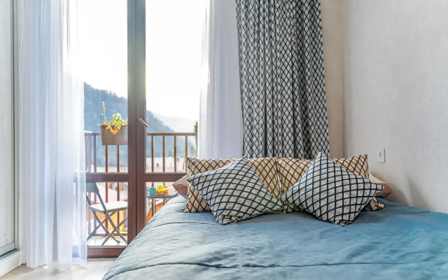 On Voznesenskaya 3A Street Apartment