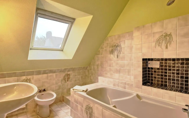 Holiday Home Le Clos Er Bert - RHU315