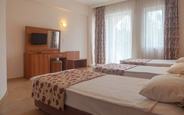 Alexius Beach Hotel