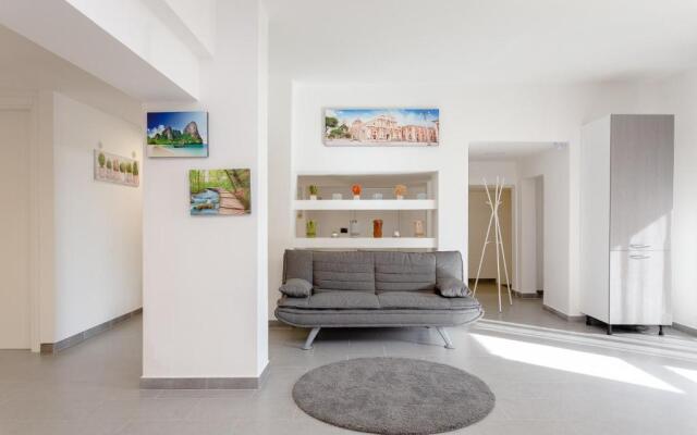 Etna Apartment Titani