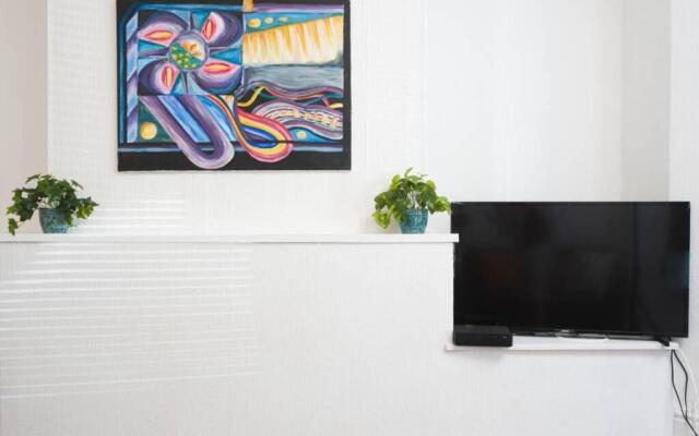 Newport house sleeps 9 - Mycityhaven