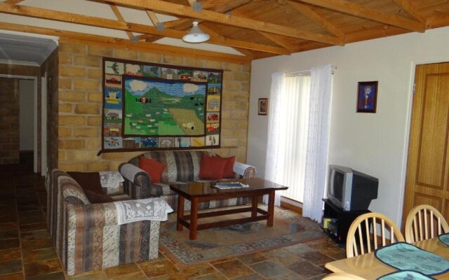 Cinnamon Coloureds Farm Cottages