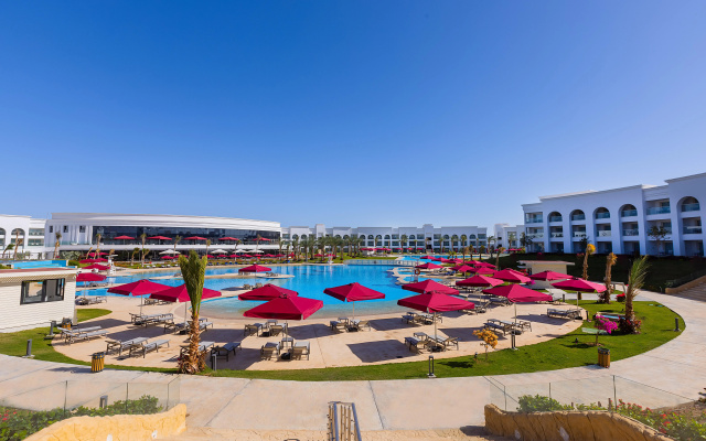 Rixos Radamis Beach Hotel