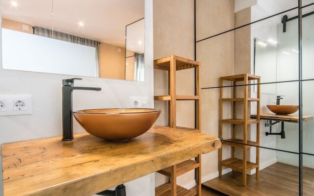 Rey de Sevilla Flats Dúplex Museo